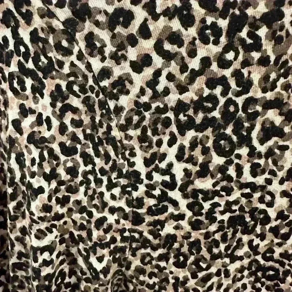 Old Navy Cheetah Long Sleeve Midi Dress Size XS Women’s - Picture 2 of 5